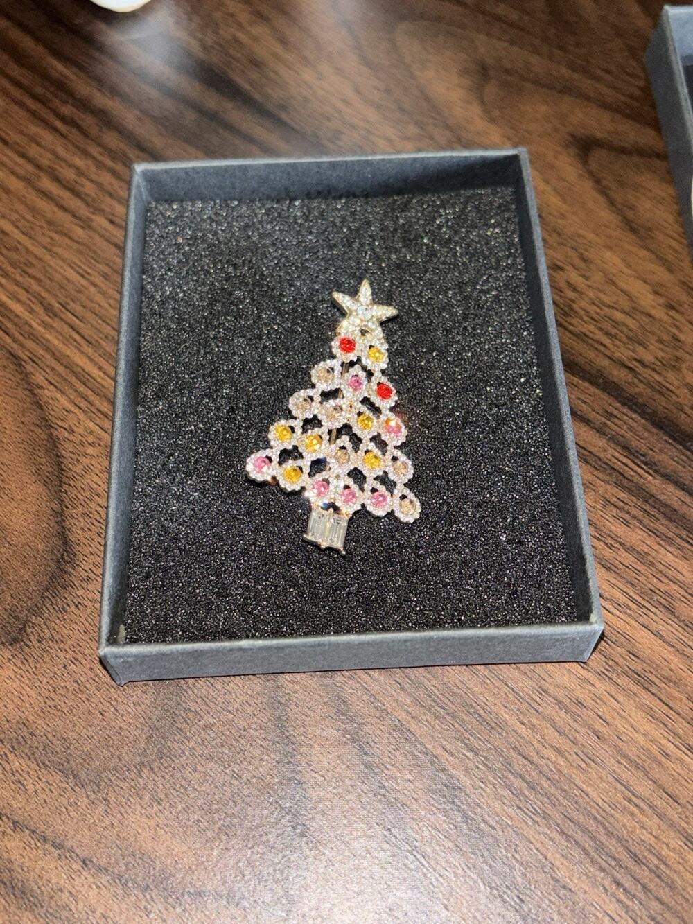 New rhinestone Christmas tree brooch pin In Gift Box